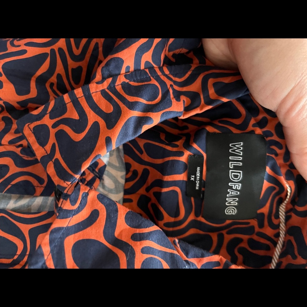 Wildfang Button Up Size 1x Orange Navy